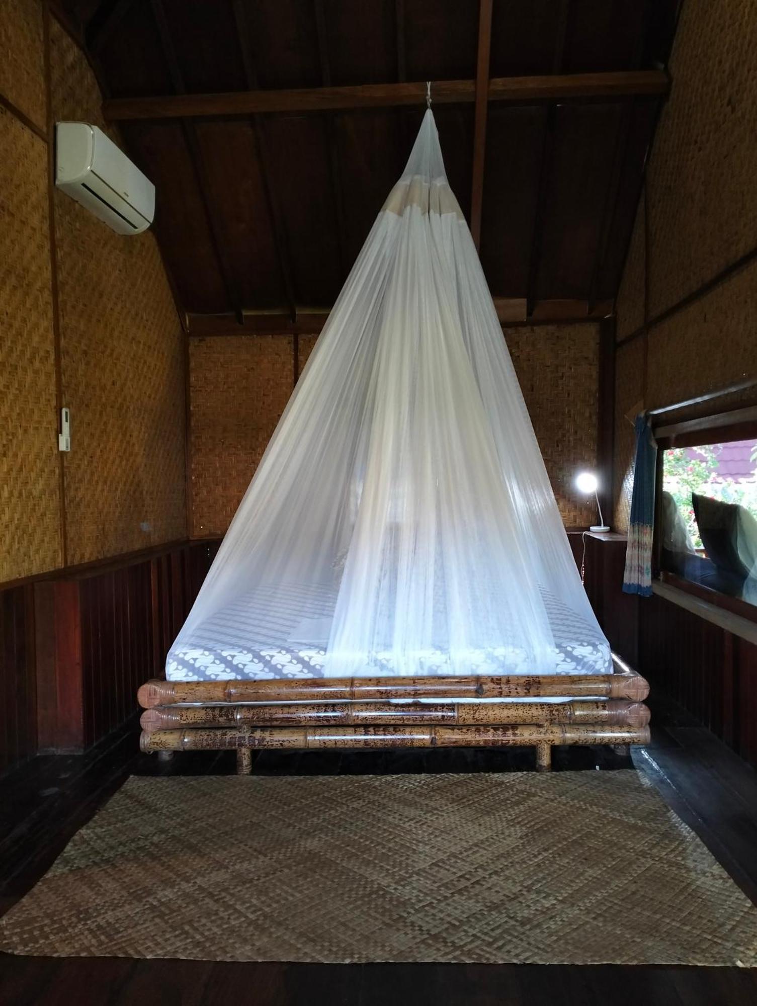 Tangga Bungalows Gili Air Bilik gambar