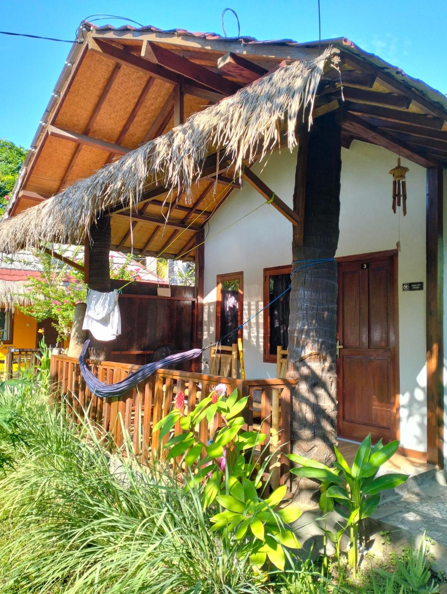 Tangga Bungalows Gili Air Bilik gambar